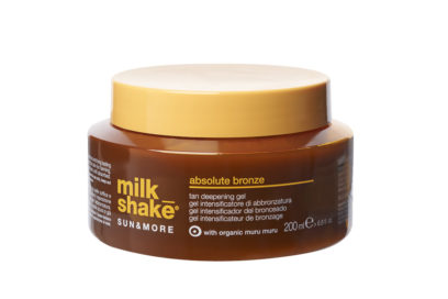 autoabbronzante-i-consigli-dellesperta-su-come-e-quando-stenderlo-Milk Shake absolute bronze