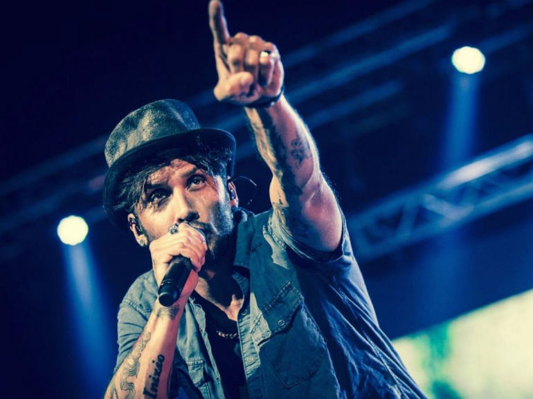 fabrizio Moro