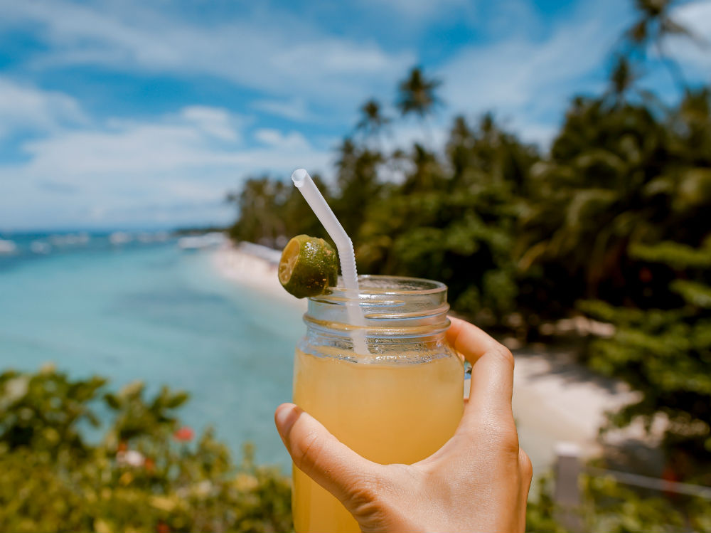 succo di frutta spiaggia cocktail