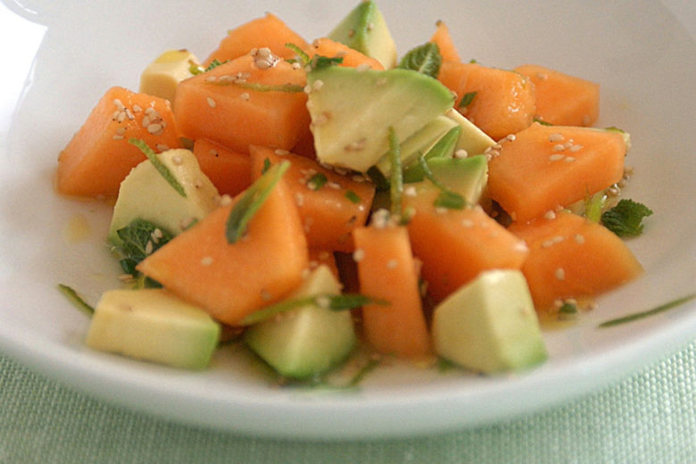 Insalata esotica con melone e avocado