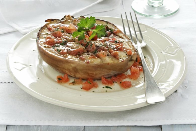 Melanzane al forno con sugo al pomodoro