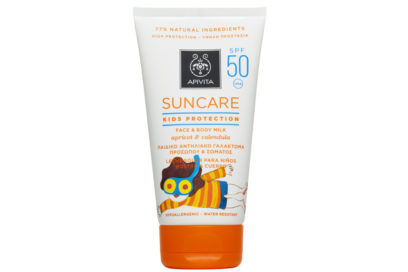 beauty-estivo-cosa-mettere-nella-borsa-da-spiaggia-KIDS PROTECTION FACE_BODY MILK SUNCARE SPF50