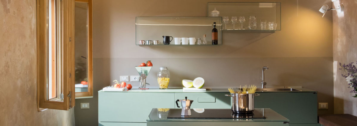 cover-abbinamenti-colori-cucina-desktop