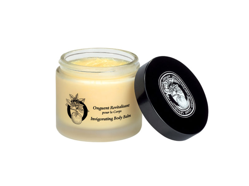 creme-corpo-le-20-super-profumate-per-lestate-diptyque_Invigorating Body Balm 1_garden of the Hesperides Chapter 2