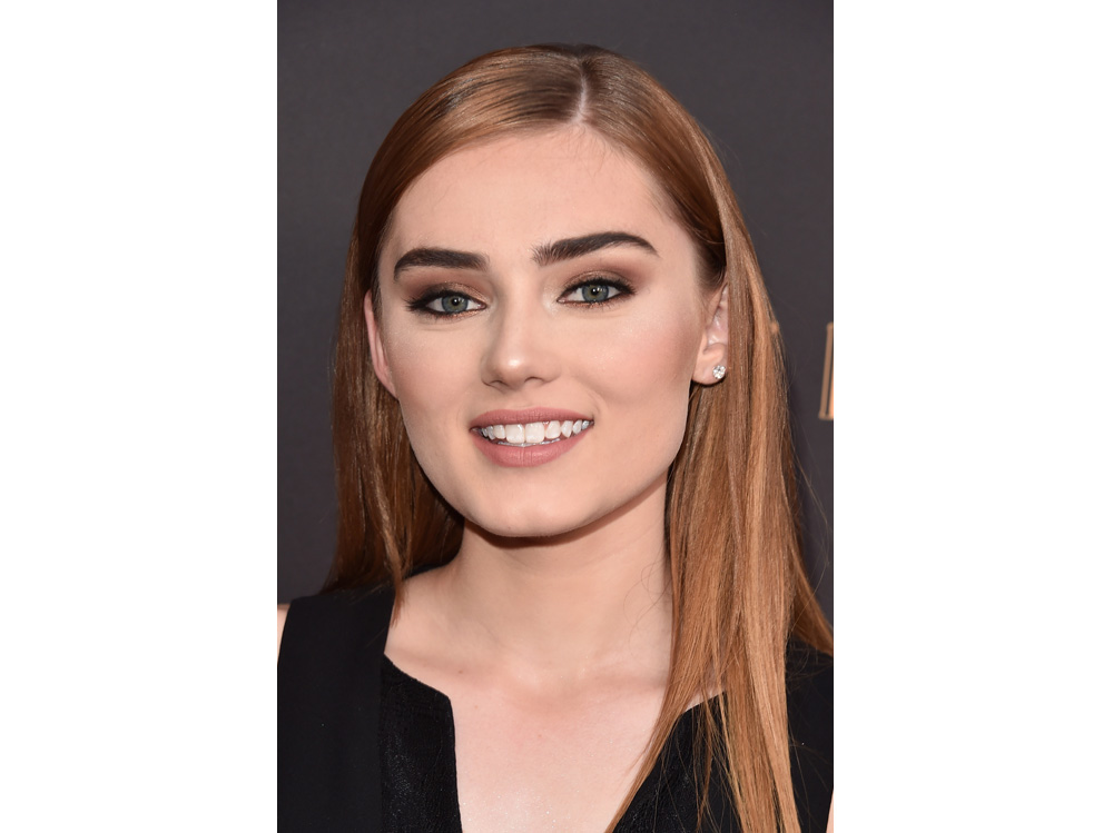 meg donnelly beauty look (4)