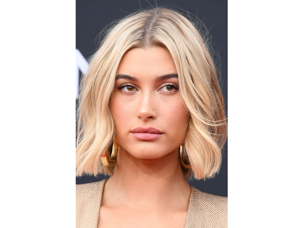 hailey baldwin capelli