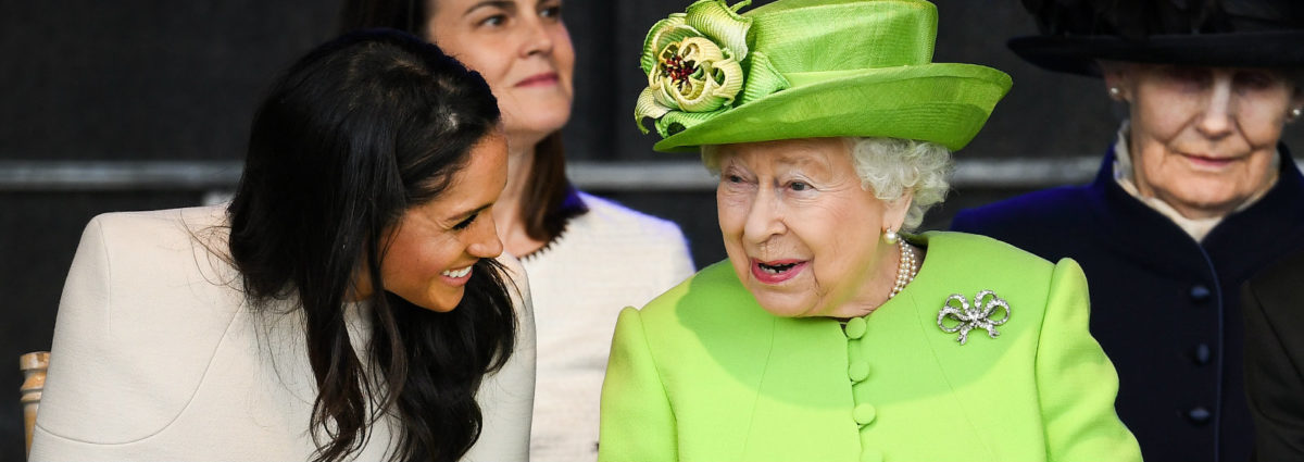 regina elisabetta e meghan markle