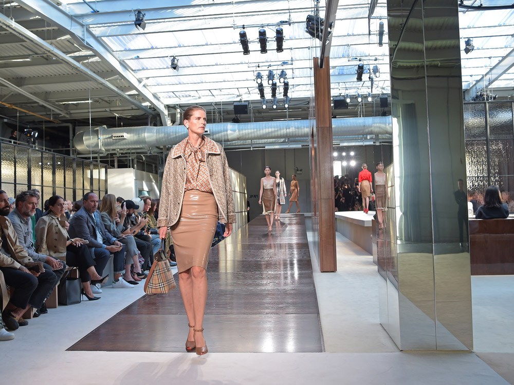 Burberry-SS19-TISCI-6