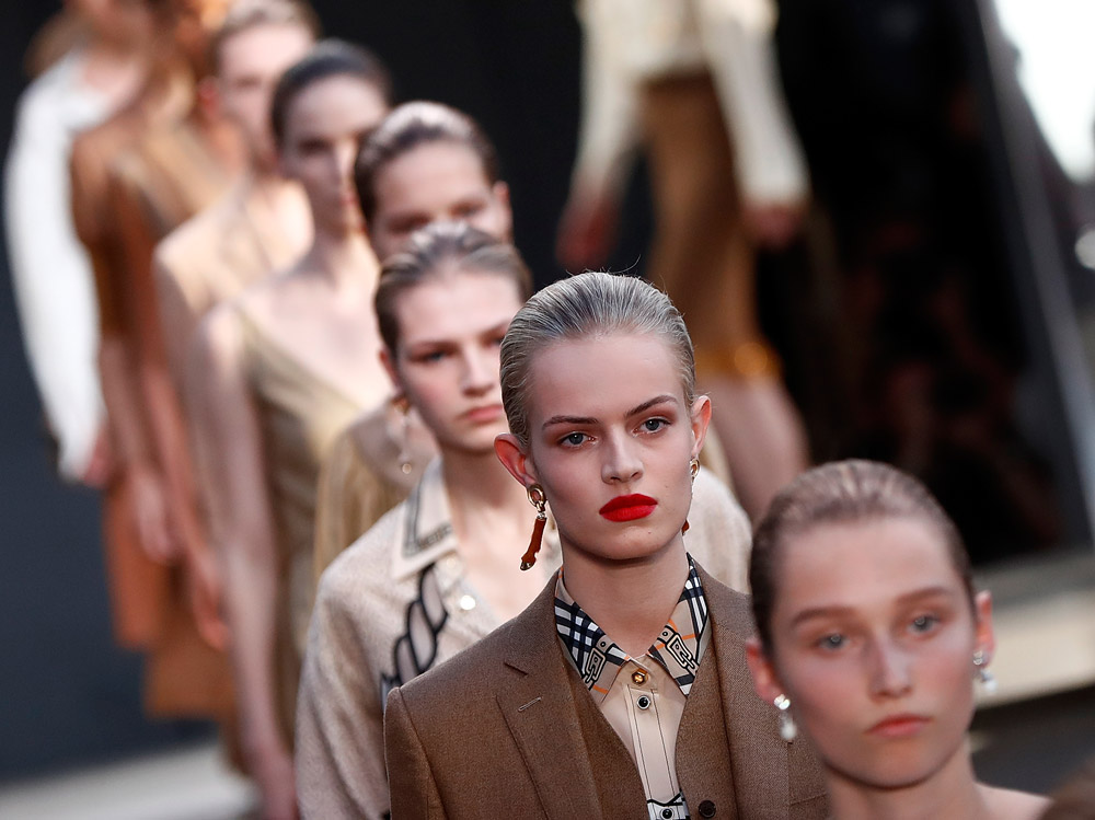 Burberry-SS19-TISCI-COVER