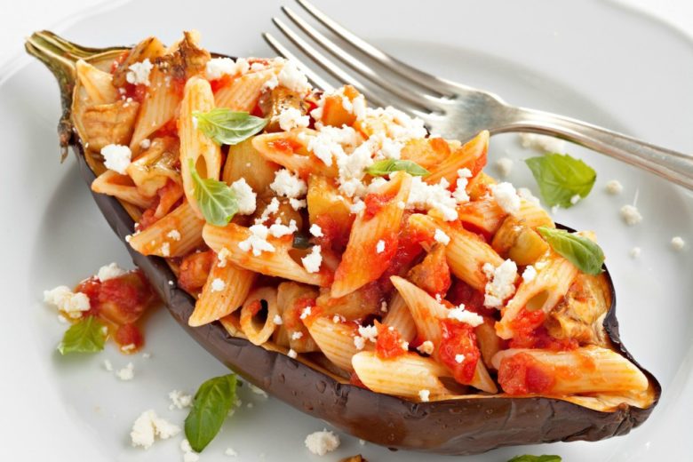 Melanzane ripiene di pasta alla Norma