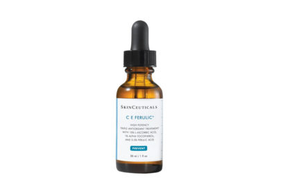 luce-blu-smartphone-e-pc-invecchiano-la-pelle-CE_FERULIC_EURO_30ml