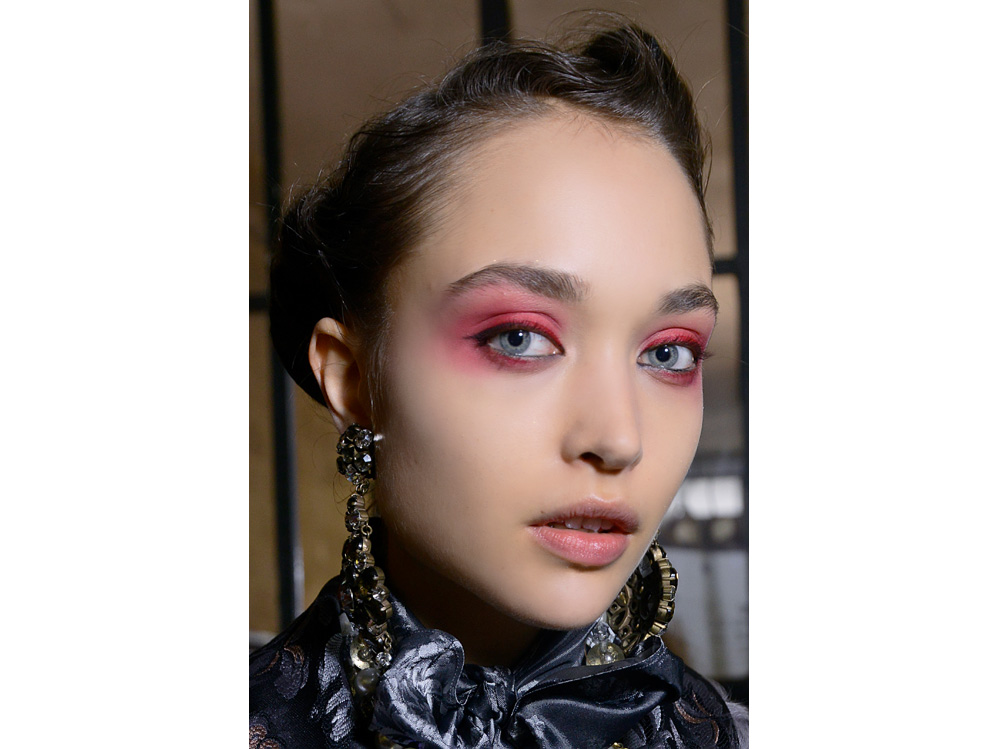 trucco rosso tendenza make up autunno inverno 2018 2019 (5)