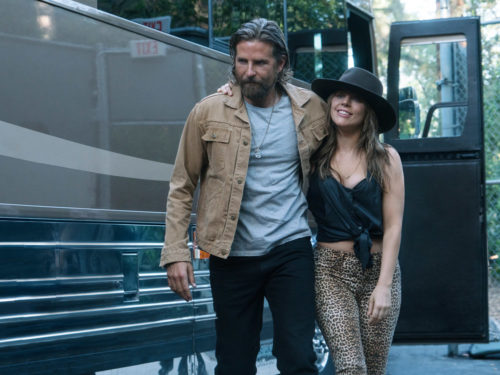 A Star Is Born: i costumi e i look ispirati allo stile di Lady Gaga