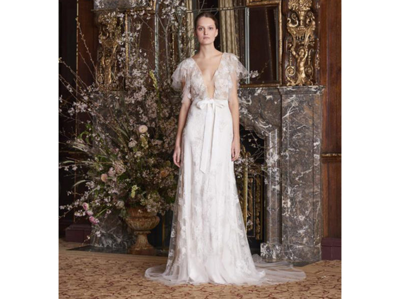 MoniqueLhuillier_pizzo_2019_Bridal_Look_5_Amie_1024x
