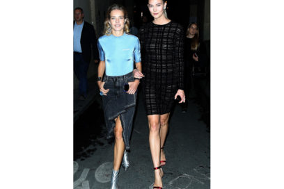 Natalia-Vodianova-e-Karlie-Kloss-da–Off-White-splash