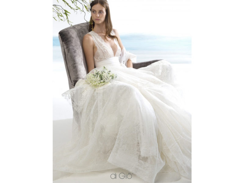 abito-sposa-pizzo-chantilly-spose-di-gio