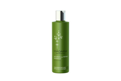 capelli-come-proteggerli- dai-danni-dellautunno-tra-vento-e-pioggia-MADARA_NOURISH and REPAIR SHAMPOO 250ml