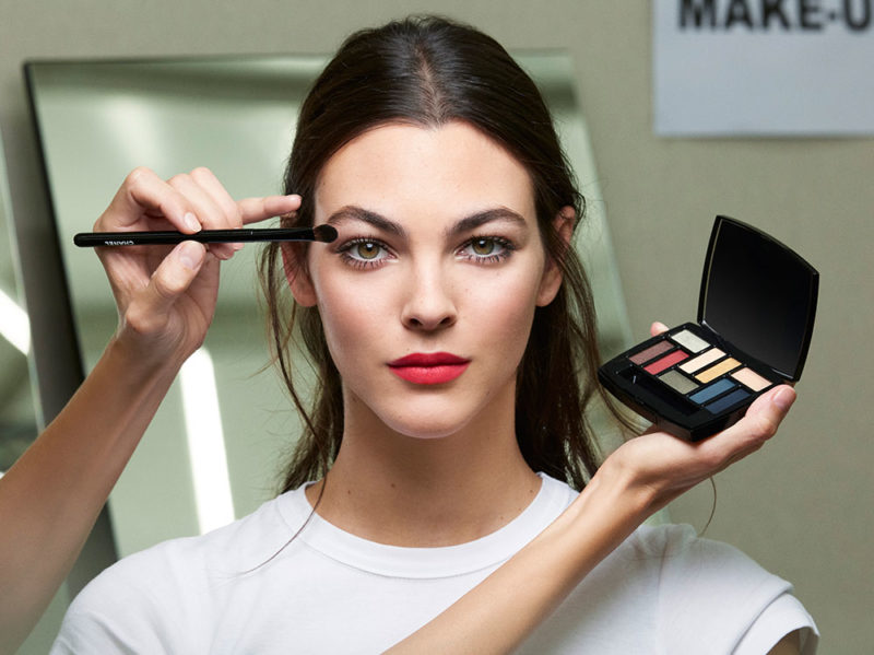 chanel-ss-19-backstage-beauty-13