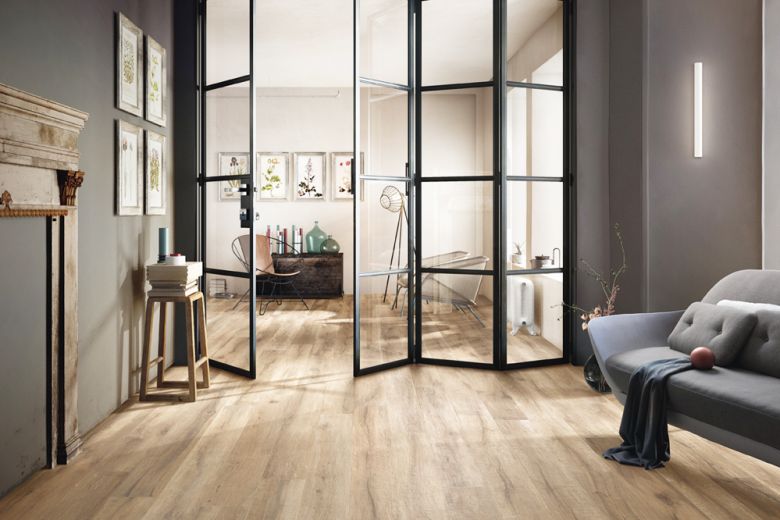 Grés porcellanato effetto legno: 5 motivi per preferirlo al parquet