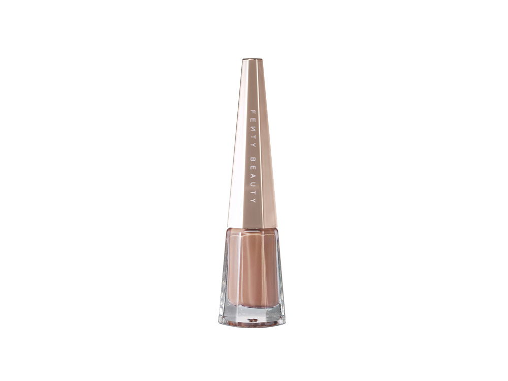 rossetto-nude-come-indossare-questa-tonalita-SILO_STUNNA_LIP_CLOSE_UNBUTTON_300