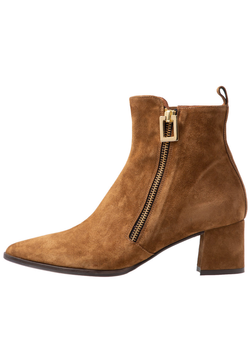 BI611N03D-O11_nonmodel_1