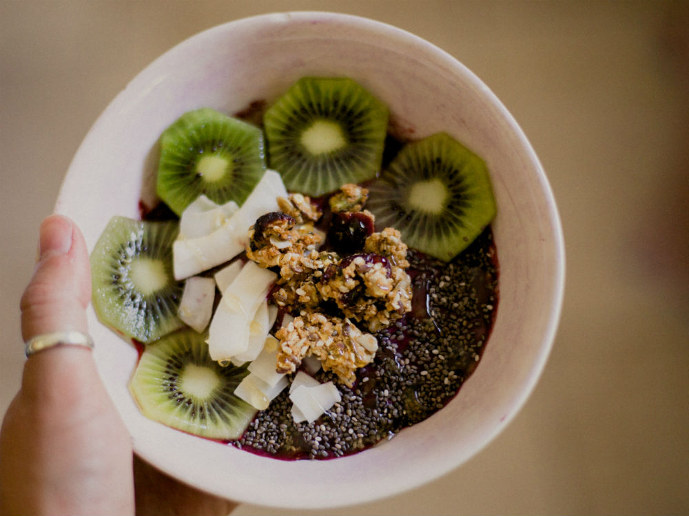 Kiwi frutta bowl