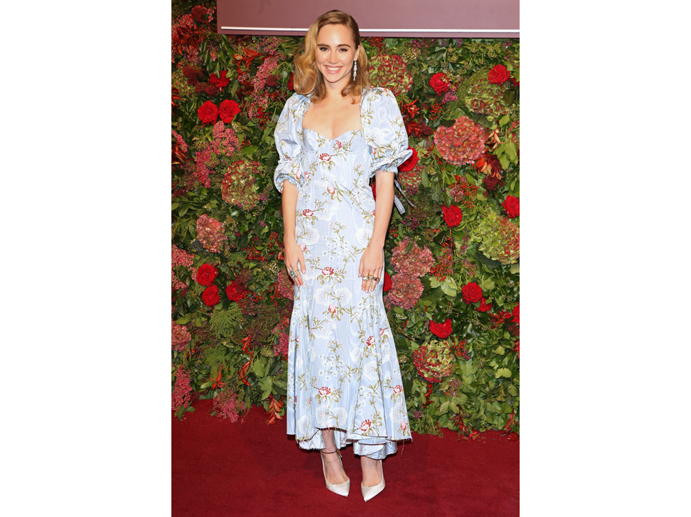 Suki-Waterhouse-in-brock-collection-getty