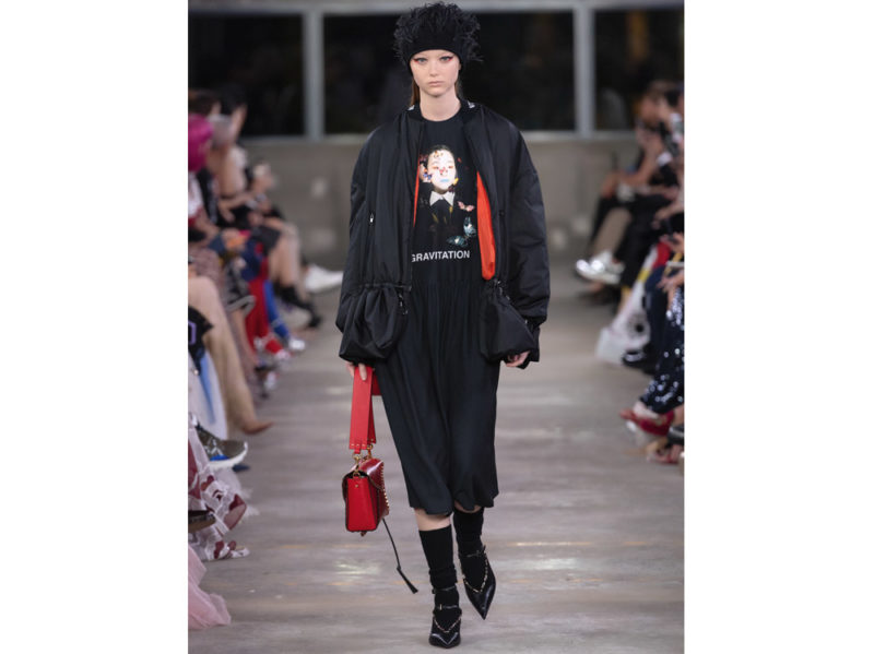 Valentino-TKY-Pre-Fall-19_3