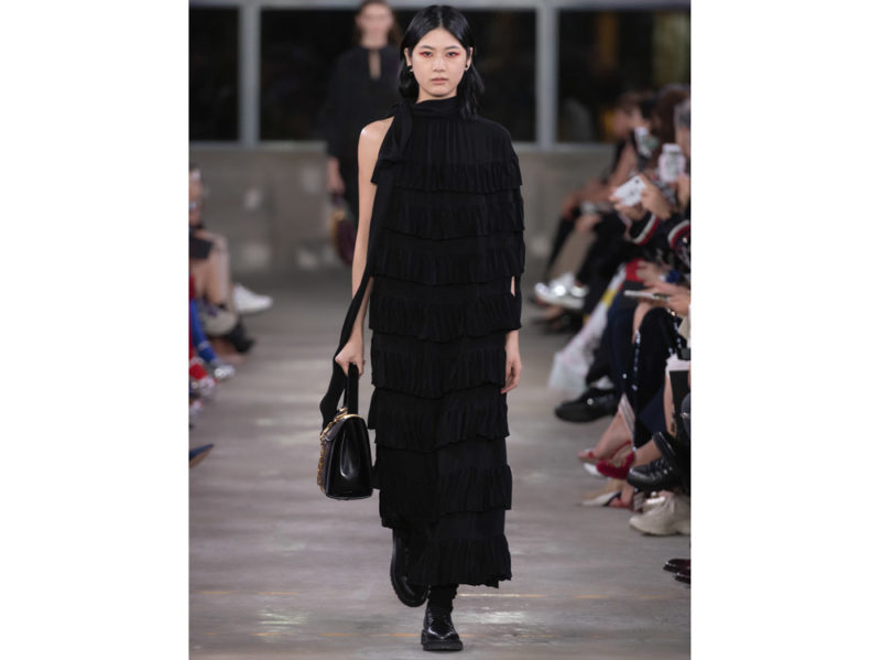 Valentino-TKY-Pre-Fall-19_7