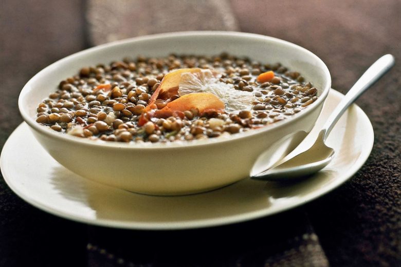 Zuppa di lenticchie al limone