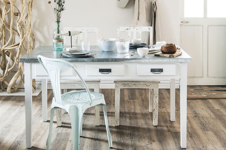 Come arredare la sala da pranzo in stile shabby chic