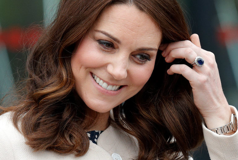 Kate Middleton ha comprato i vestiti di Halloween per George e Charlotte al supermercato