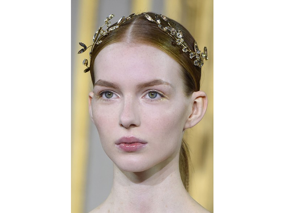make up nude luminoso