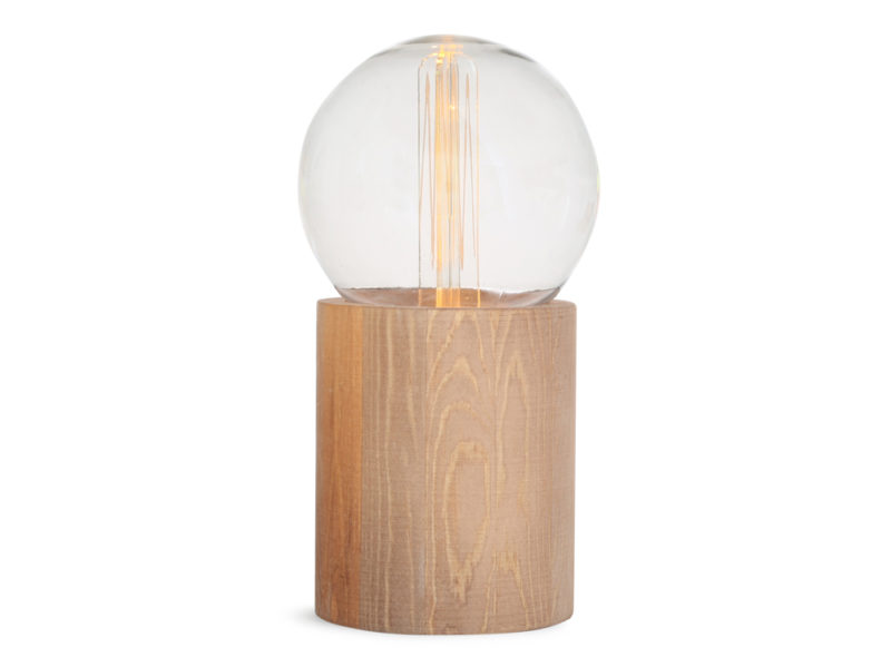 Primark-Homeware_Wood-Base-Bulb-Lamp,-€7,-WK-122019