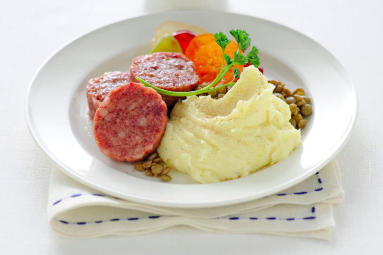 Zampone e lenticchie con purè