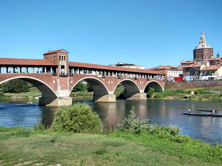 Pavia