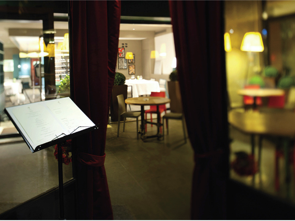 Ristoranti romantici Milano cena romantica Milano dove mangiare in coppia a Milano Ristorante Tre Cristi Milano esterno