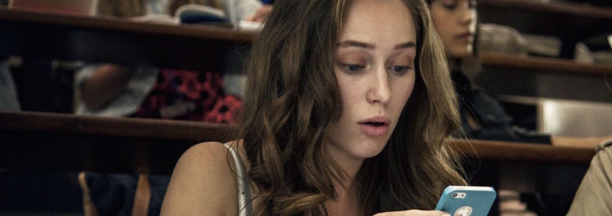 Alycia Debnam-Carey telefono