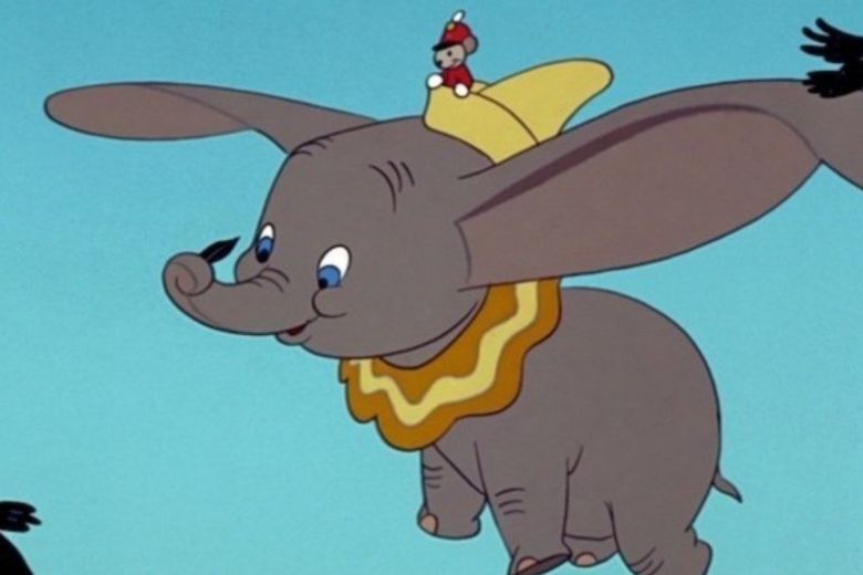 Dumbo ci può insegnare a essere felici: ecco come (no, non servono orecchie grandi)