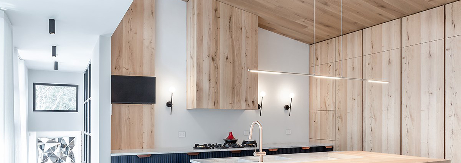 cover-desktop-soffitto-legno-moderno