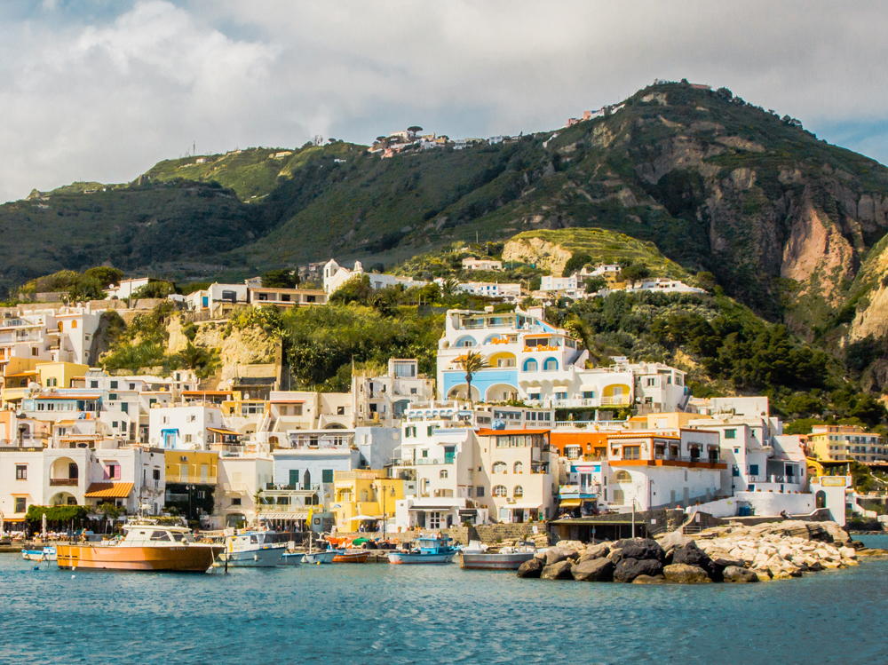 02-ischia-isola-case