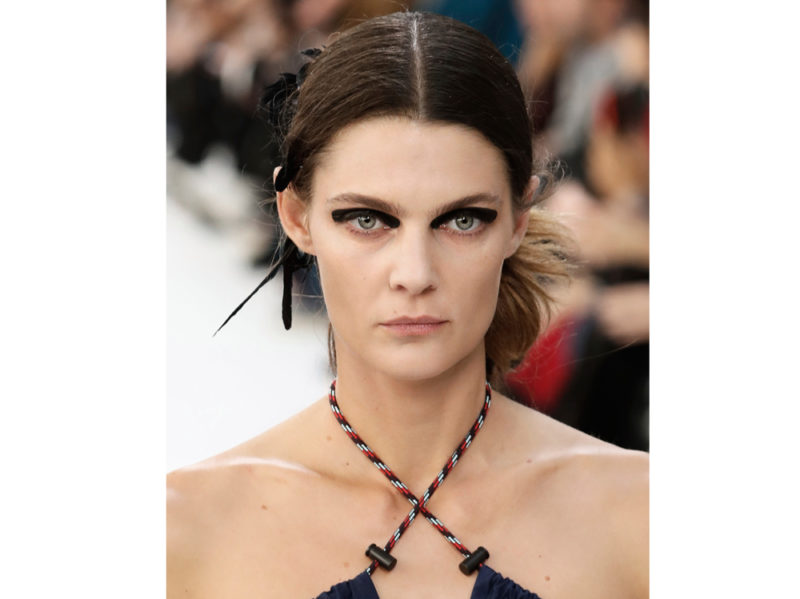 Dries-Van-Noten_bty_W_S19_PA_017_3056442