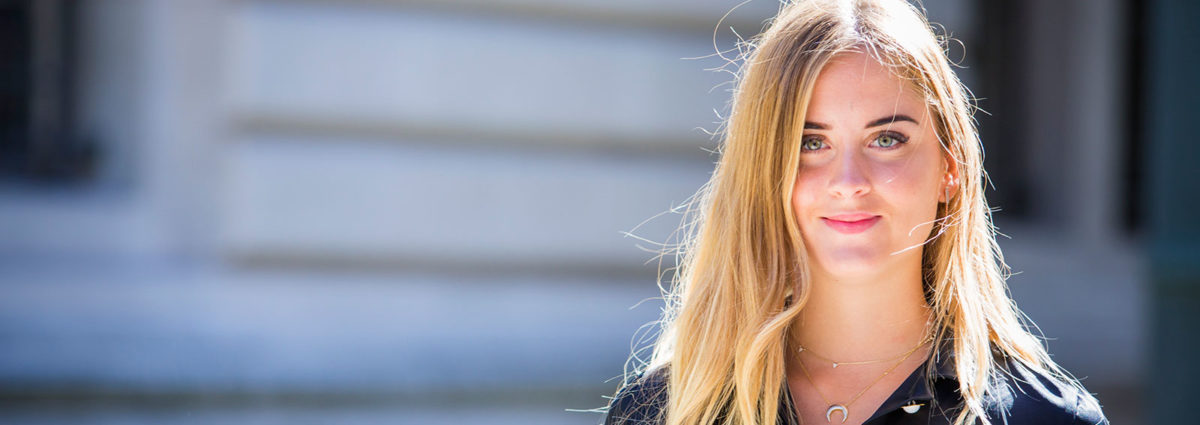 Valentina-Ferragni-cover-desktop