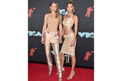 Gigi-Hadid-in-Tom-Ford-e-Bella-Hadid-in-Charlotte-Knowles