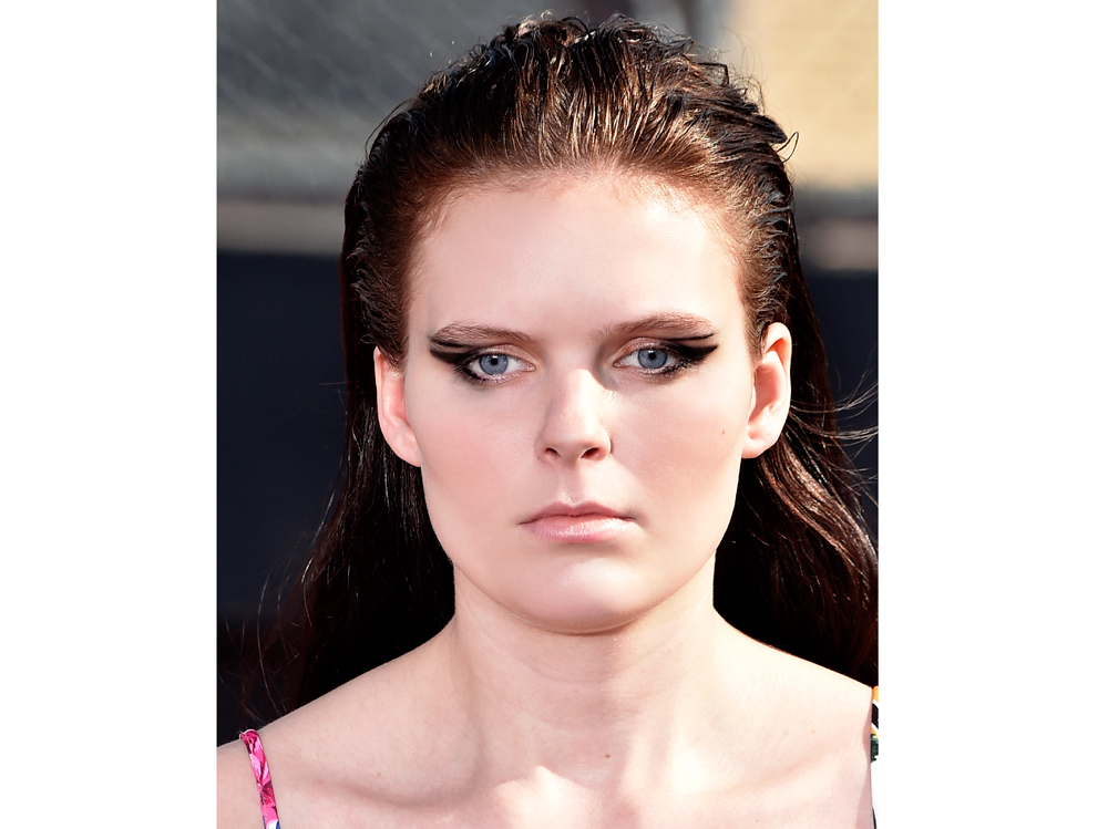 Marques-Almeida_bty_W_F19_PA_010_3172167