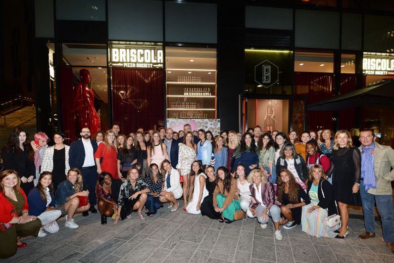 A cena con Grazia: pizzata ad alto tasso social