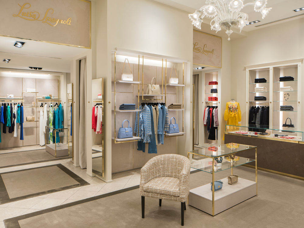 Luisa Spagnoli la boutique milanese diventa Bottega Storica Luisa Spagnoli la boutique milanese diventa Bottega Storica