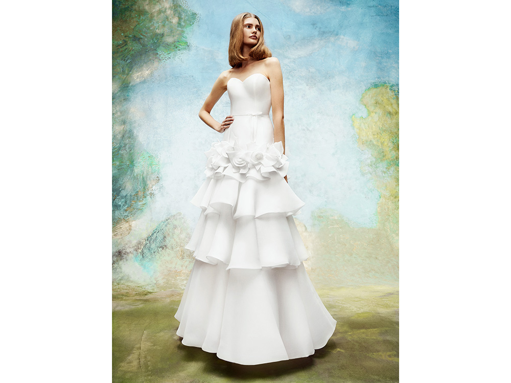 9.-Viktor&RolfMariage_Look24_WildRosesTieredGown_RGB_byMarijkeAerden