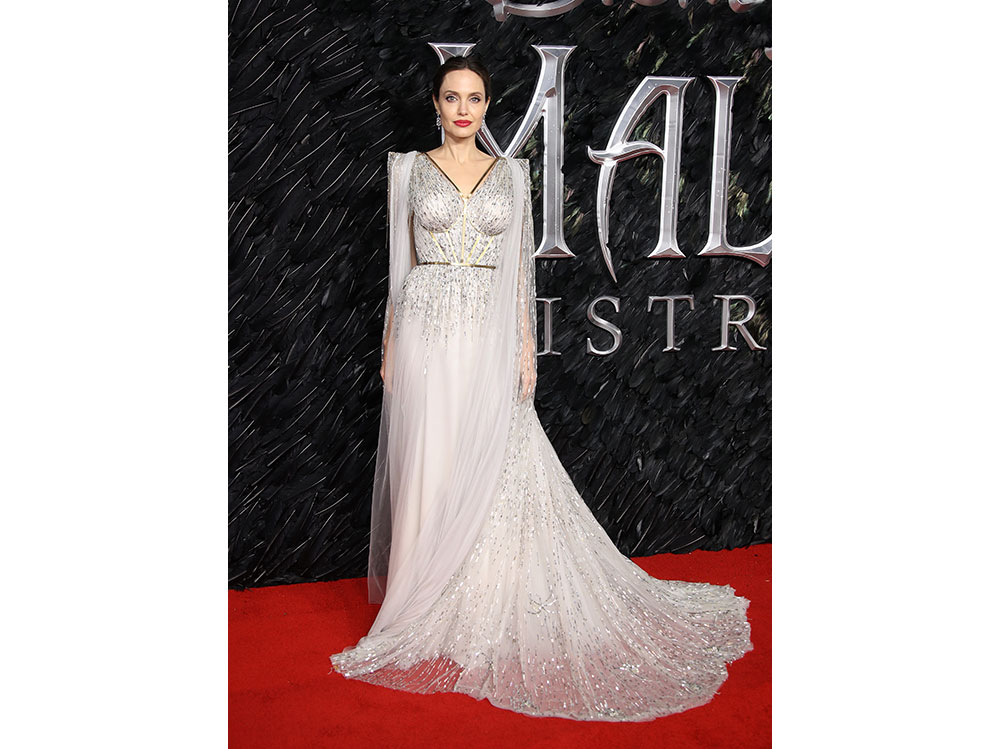 Angelina-Jolie-in-Ralph-&-Russo-Couture-alla-prima-londinese-di-Maleficent-getty