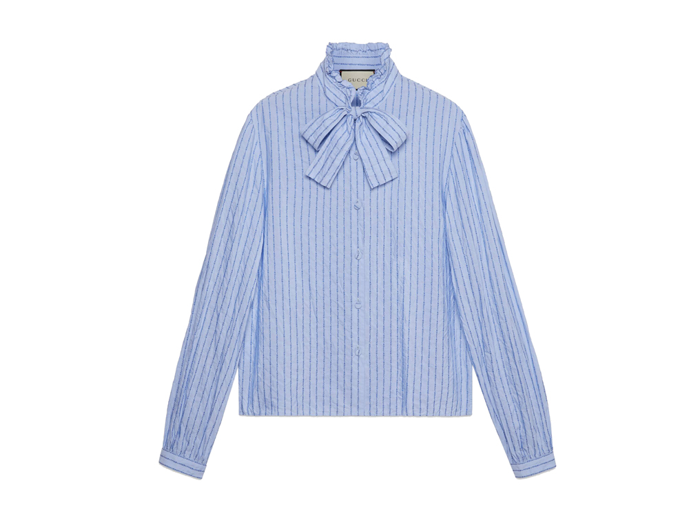La camicia azzurra è l'alleata perfetta per i look dell'autunno 2019